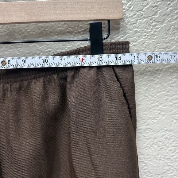 Alfred Dunner Dress Pants Womens Sz Petites 10 Brown Pull on Stretch 2 Pockets - Picture 9 of 12